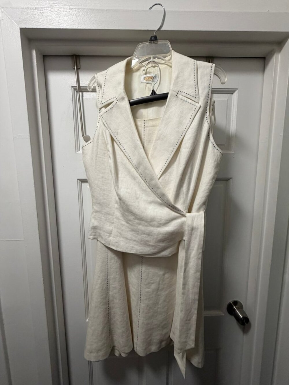 Vintage Linen Ensemble